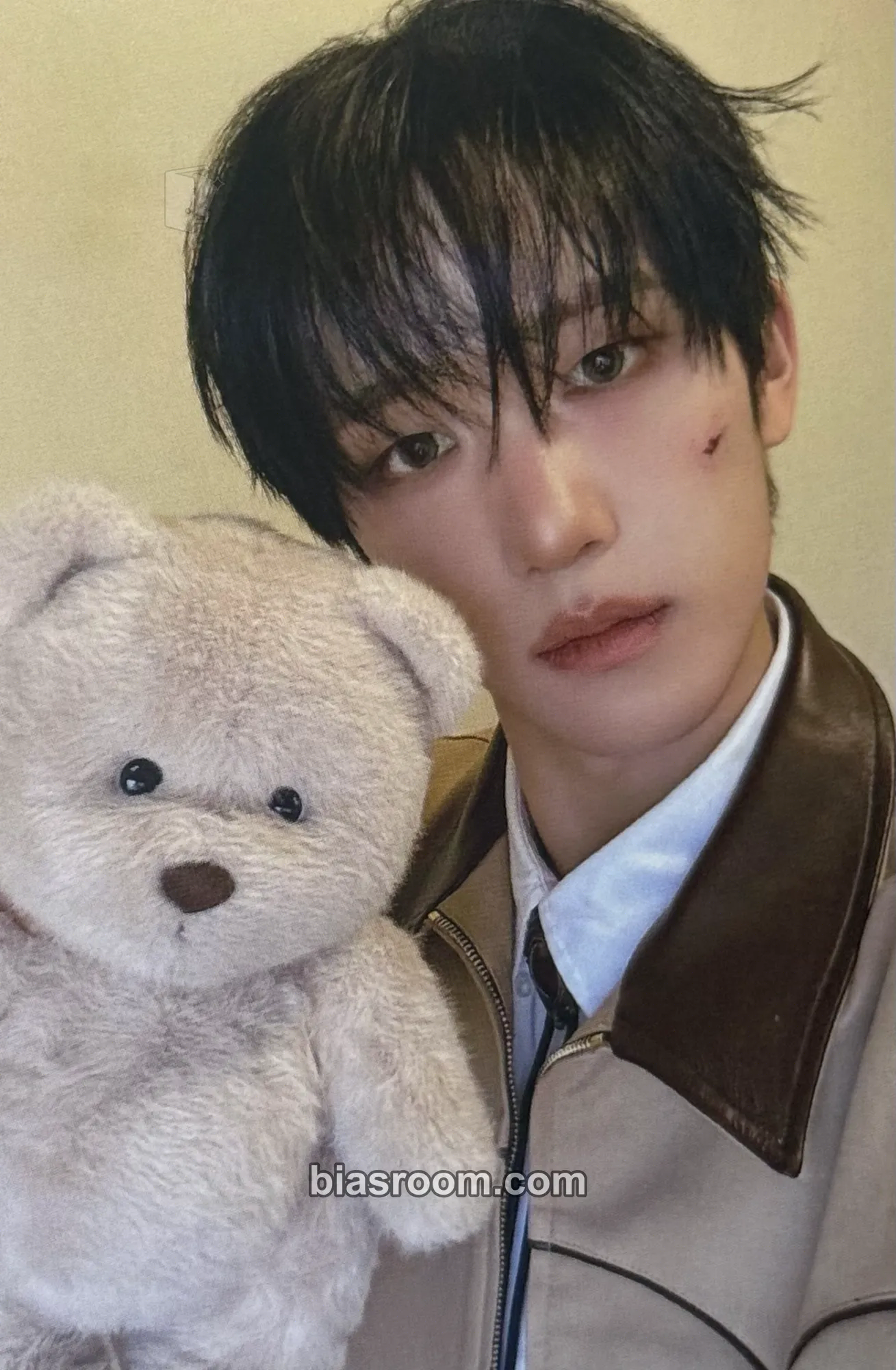 Gihyeon Chapter: New is Now Photocard - NouerA - NouerA K-pop photocard
