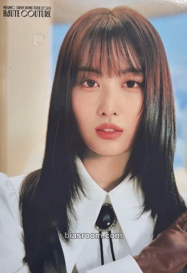 Momo MISAMO Japan Dome Tour 2024 ‘HAUTE COUTURE’ Photocard - TWICE - TWICE K-pop photocard