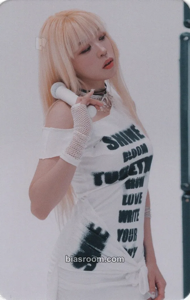 Jayoung Roll the Dice Photocard - Rolling Quartz - Rolling Quartz K-pop photocard