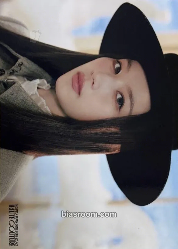 Sana MISAMO Japan Dome Tour 2024 ‘HAUTE COUTURE’ Photocard - TWICE - TWICE K-pop photocard