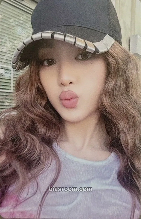 Minnie I Sway Photocard - i-dle - i-dle K-pop photocard