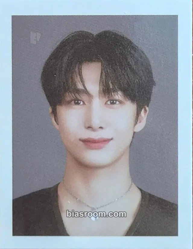 MONSTA X - Hyungwon - 8th Fanclub Membership Other fanclub/membership id photo kit inclusion