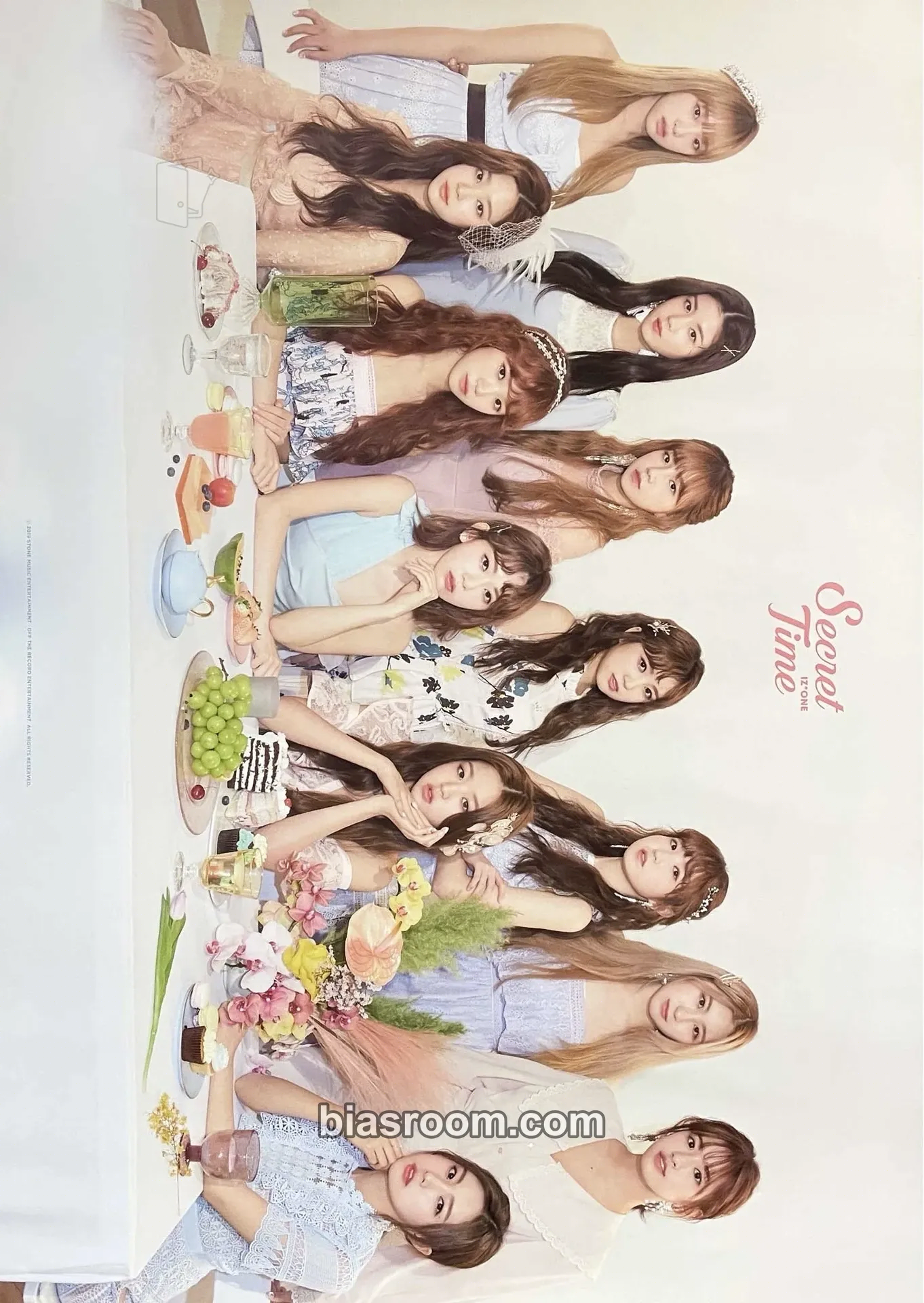 1st PHOTOBOOK “SECRET TIME” Photocard - IZ*ONE - IZ*ONE K-pop photocard