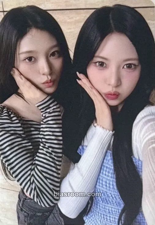 Runaway Photocard - RESCENE - RESCENE K-pop photocard
