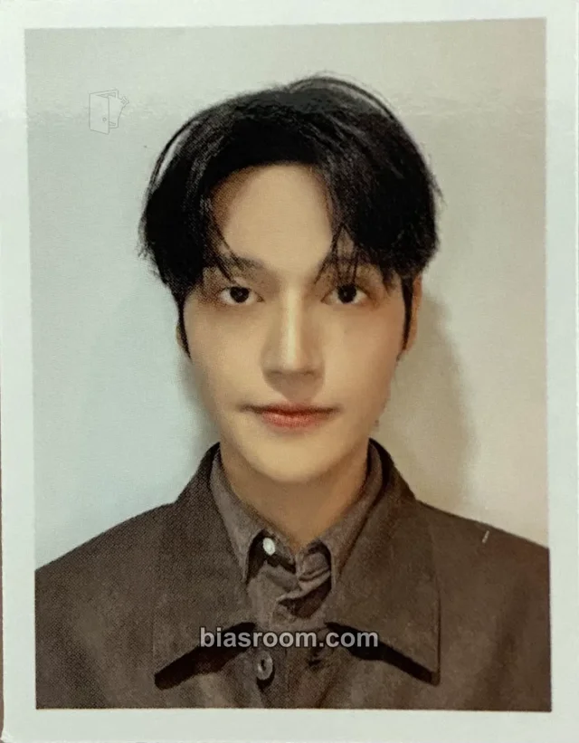 ATEEZ - Wooyoung - MIGHTEEZ Other id photo wonder room id holder merch photocard