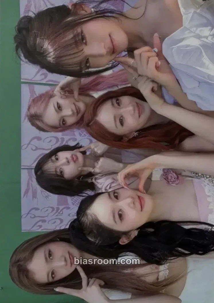 2:LOVE Photocard - STAYC - STAYC K-pop photocard