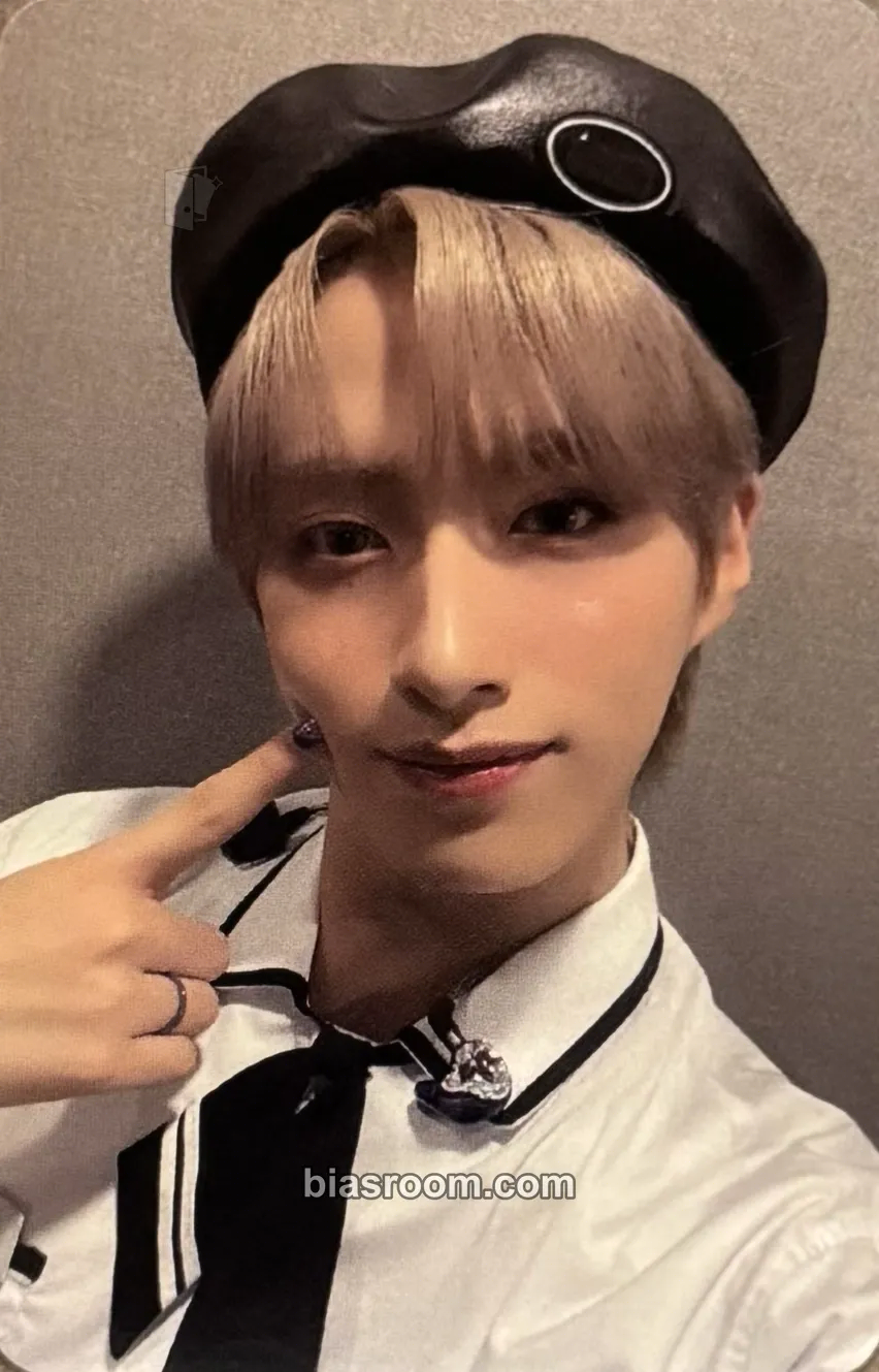 Xion TRICKSTER Photocard - ONEUS - ONEUS K-pop photocard