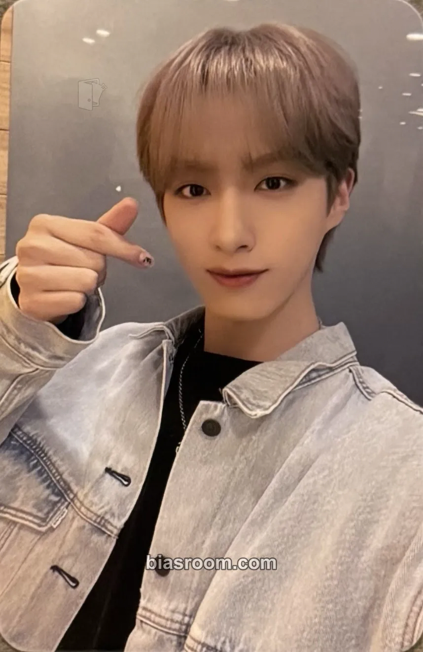 Xion TRICKSTER Photocard - ONEUS - ONEUS K-pop photocard