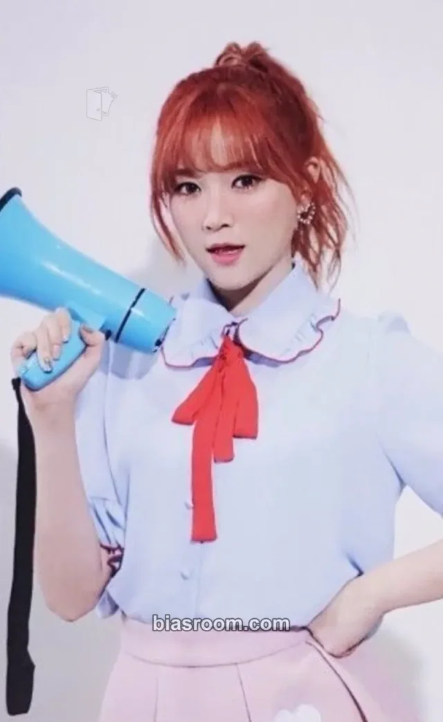 9MUSES - Keumjo - 9muses Concert Re:Mine Event entrance / attendance benefit photobook inclusion