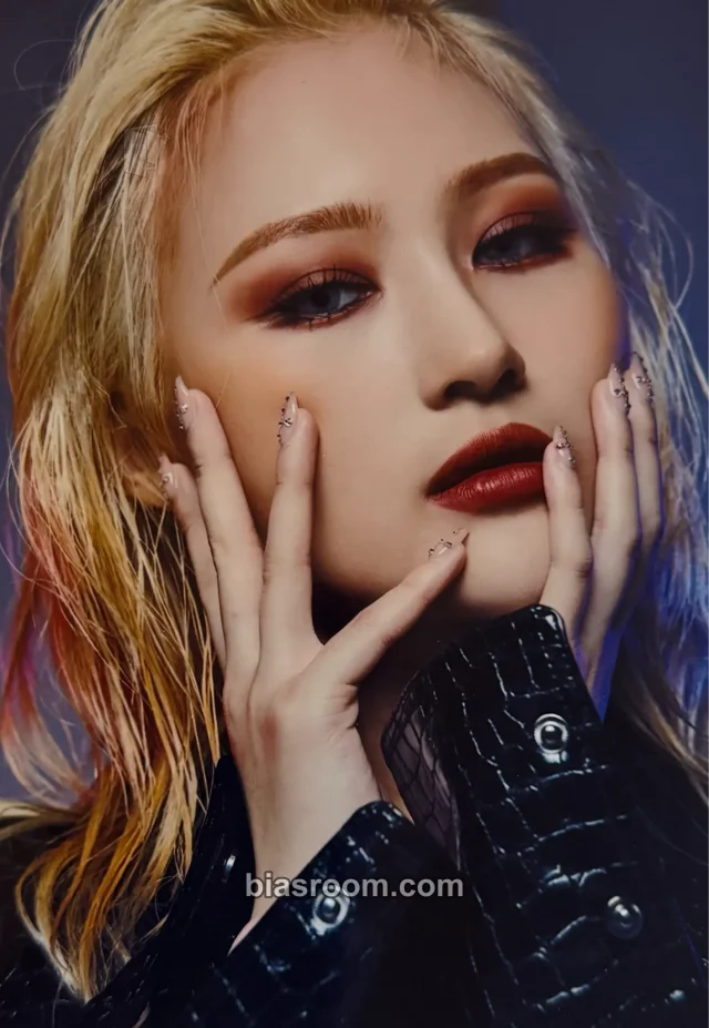 Dreamcatcher - Siyeon - Japan Debut 2nd Anniversary Official Goods Other non-standard size photo set