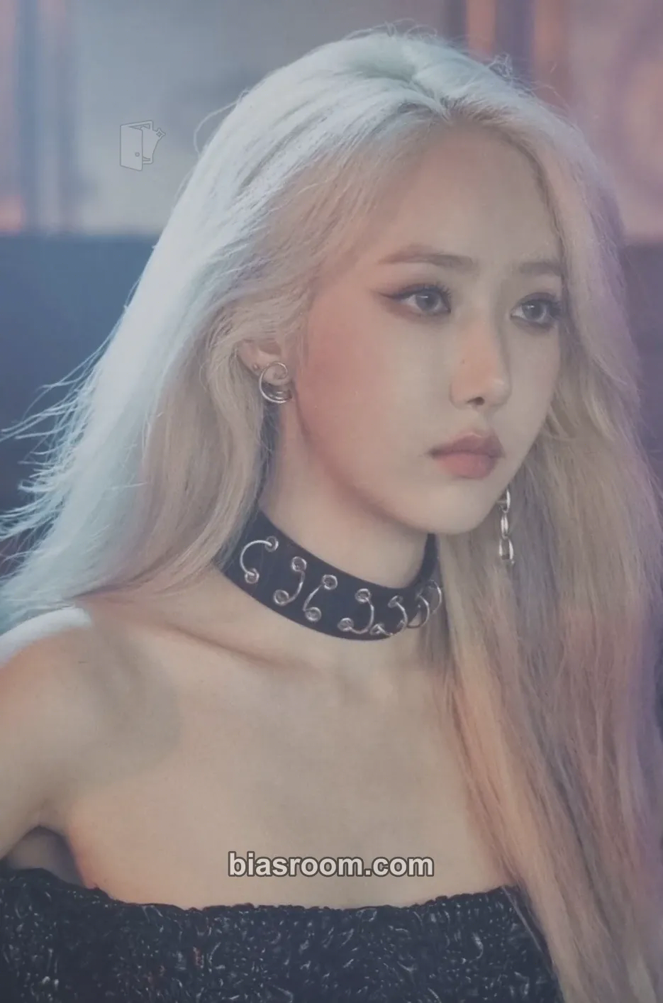 SinB VERSUS Photocard - VIVIZ - VIVIZ K-pop photocard
