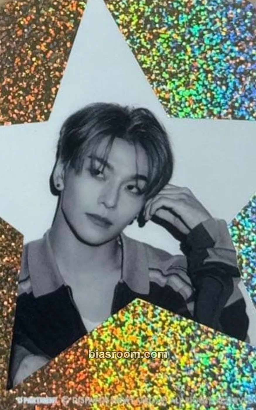 Xinlong DICON VOLUME Nº33 Photocard - ALPHA DRIVE ONE - ALPHA DRIVE ONE K-pop photocard