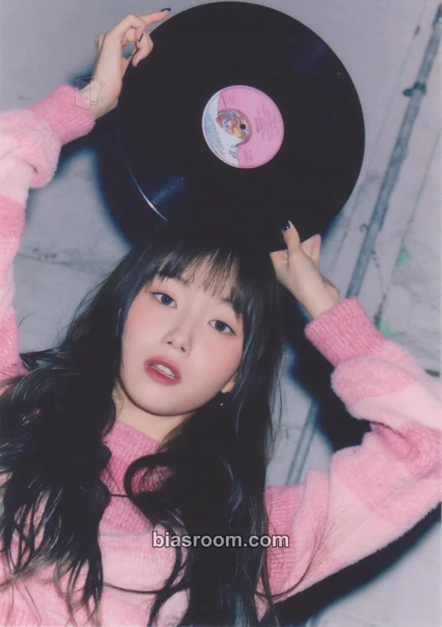 Kep1er - Youngeun - FLY-BY Album trading card