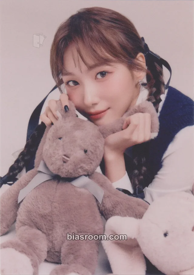 Kep1er - Youngeun - FLY-BY Album trading card