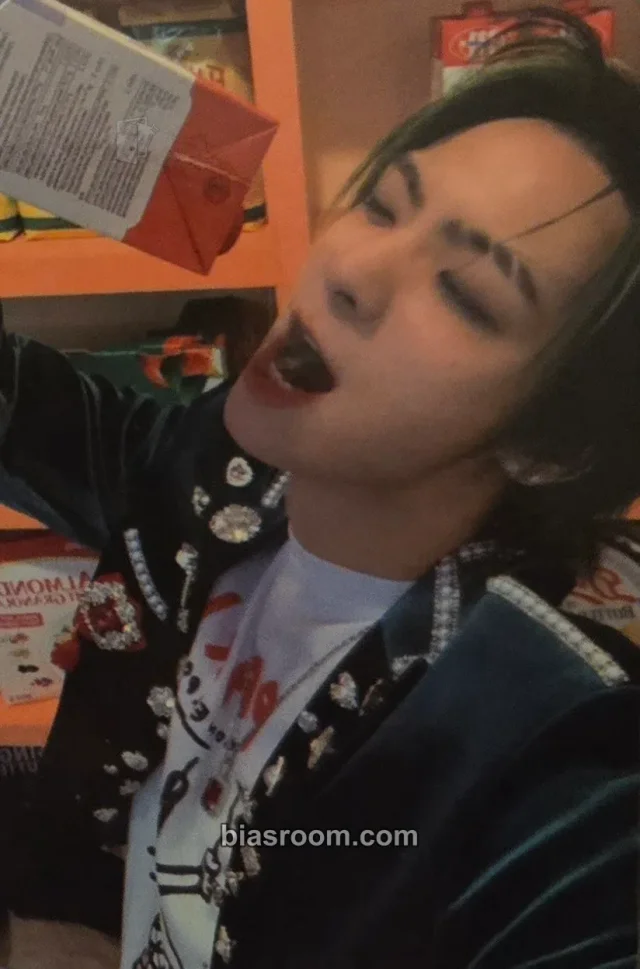 NTX - Rawhyun - OVER TRACK Album album photocard standard version