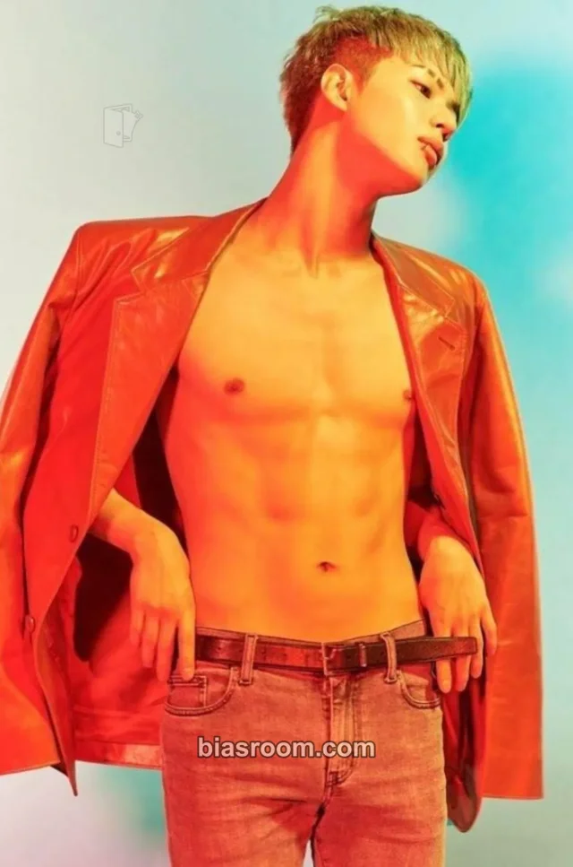 Taemin - Taemin - MOVE - The 2nd Album Album poster C version