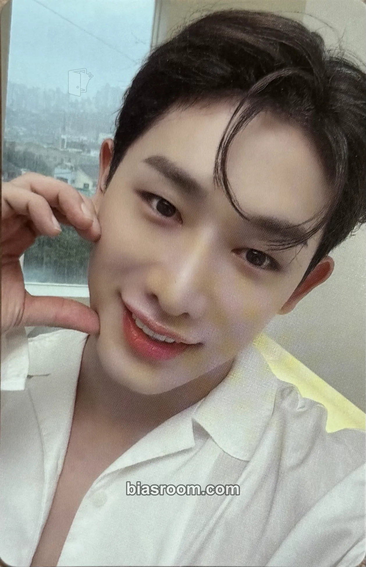 Wonho 2023/2024 Season's Greetings - Travel in 2023, Vacation in 2024 Photocard - Wonho K-pop photocard
