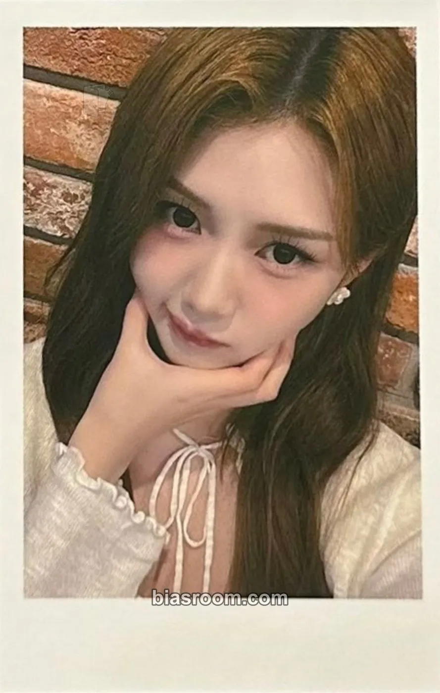 Yubin Assemble25 Photocard - tripleS - tripleS K-pop photocard
