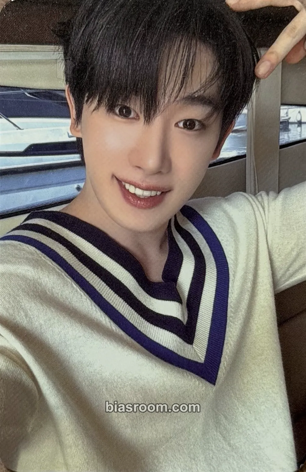 Wonho 2025 Season's Greetings - Bright Sky Photocard - Wonho K-pop photocard