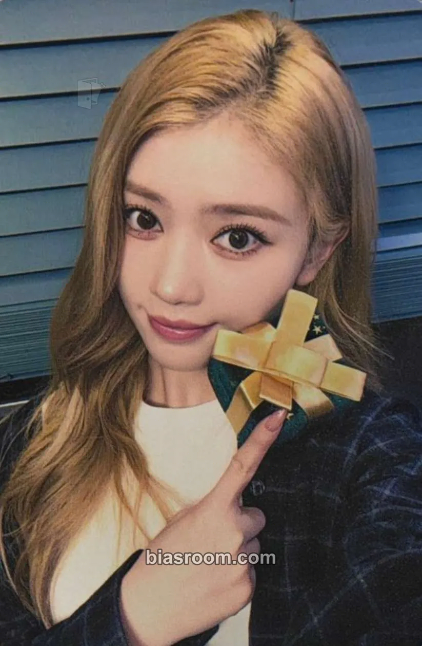Xiaoting Crack Code Photocard - Kep1er - Kep1er K-pop photocard