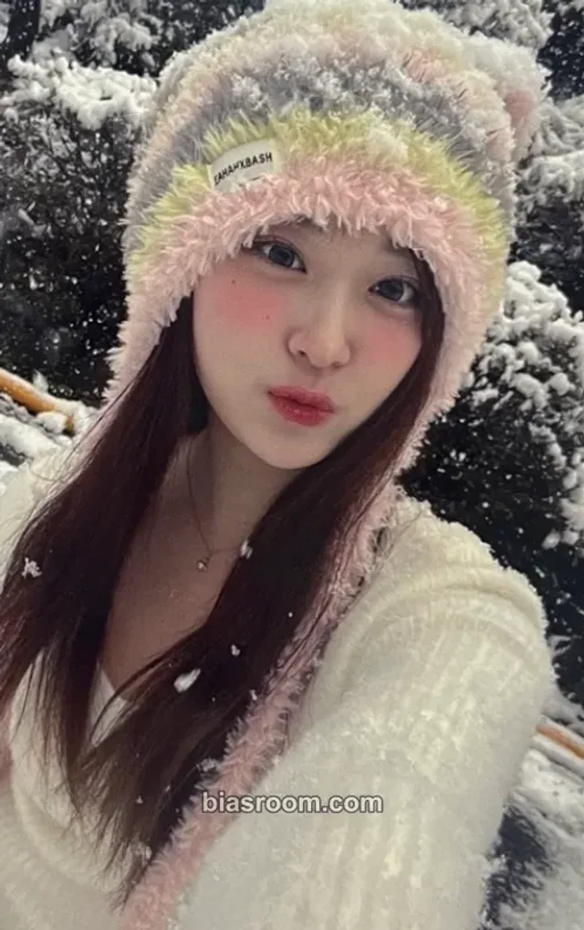 ILY:1 - Ririka - Live In Japan New Year's Party Event trading card calendar version event