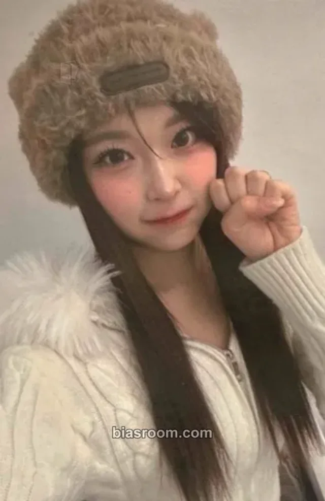 ILY:1 - Ririka - Live In Japan New Year's Party Event trading card