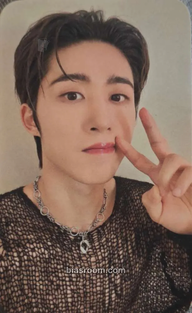 B.I Supersound Festival Photocard - B.I K-pop photocard