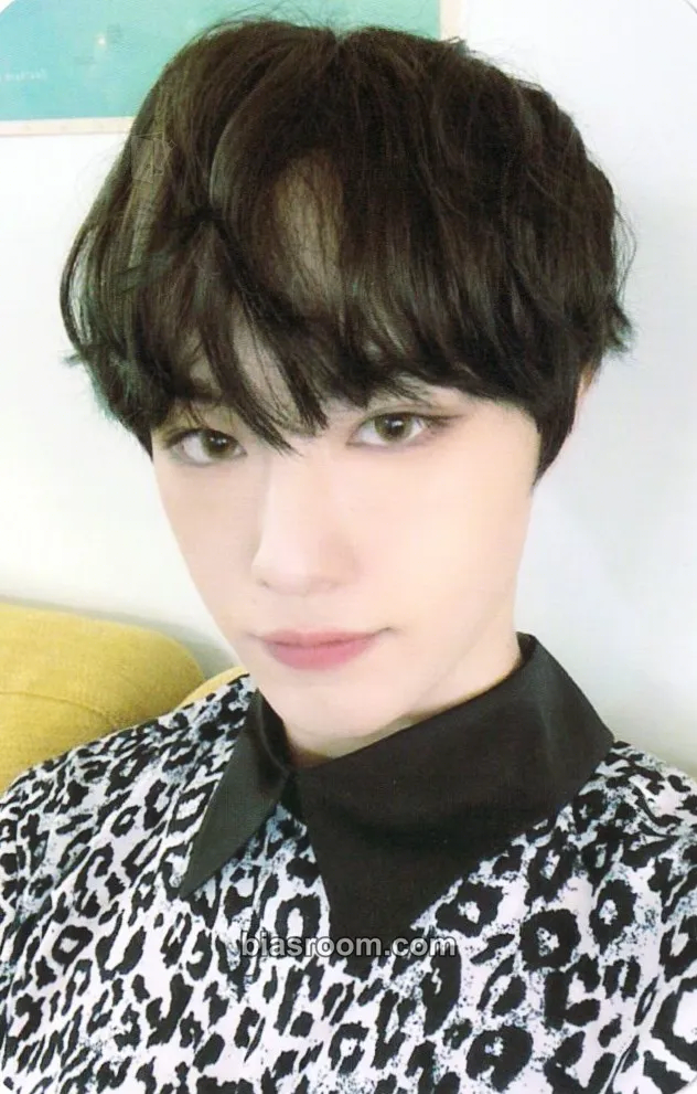 Hyunsuk HELLO Chapter 3. Hello, Strange Time Photocard - CIX - CIX K-pop photocard
