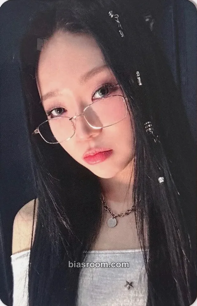Queenz Eye - Jinyul - PRISM EP.02 Album everline pob (pre-order benefit)