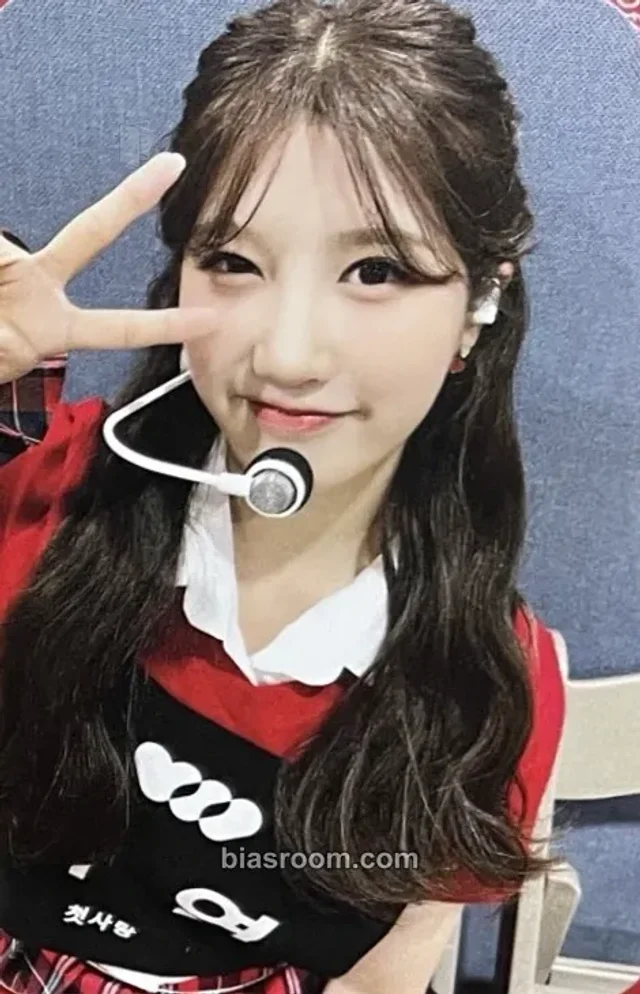 CSR - Seoyeon - Sequence: 7272 Album dmc music round 2 fansign