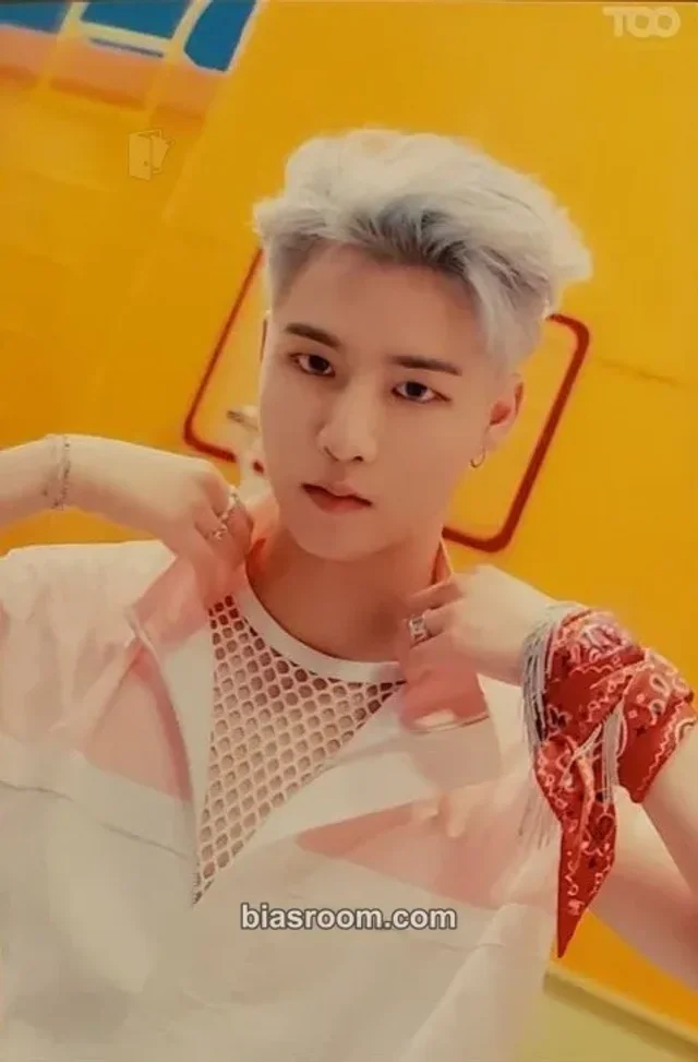 TO1 - Kyungho - Cheese TOOgether Event version 2 postcard fancafe event