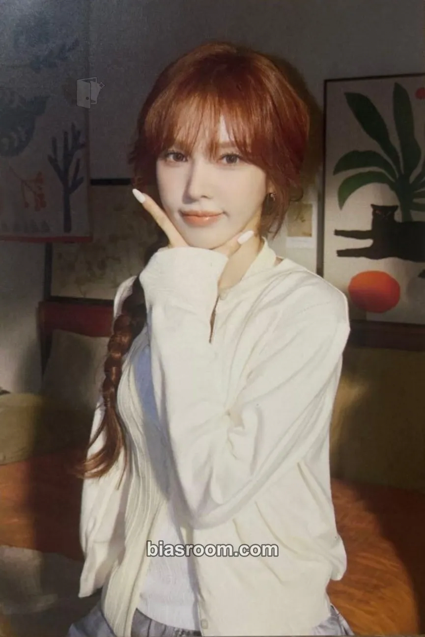 Wendy W:ealive 2025 Wendy 1st WORLD TOUR Photocard - Red Velvet - Red Velvet K-pop photocard