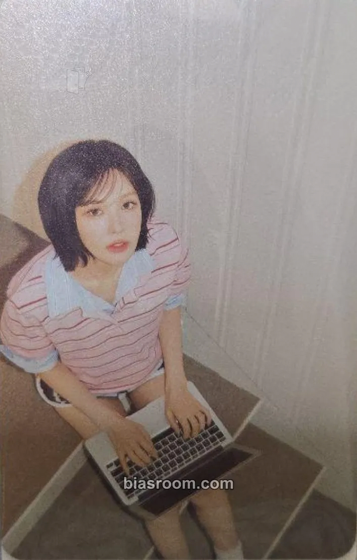 Wendy WENDY x Xiaomang MD Photocard - Red Velvet - Red Velvet K-pop photocard
