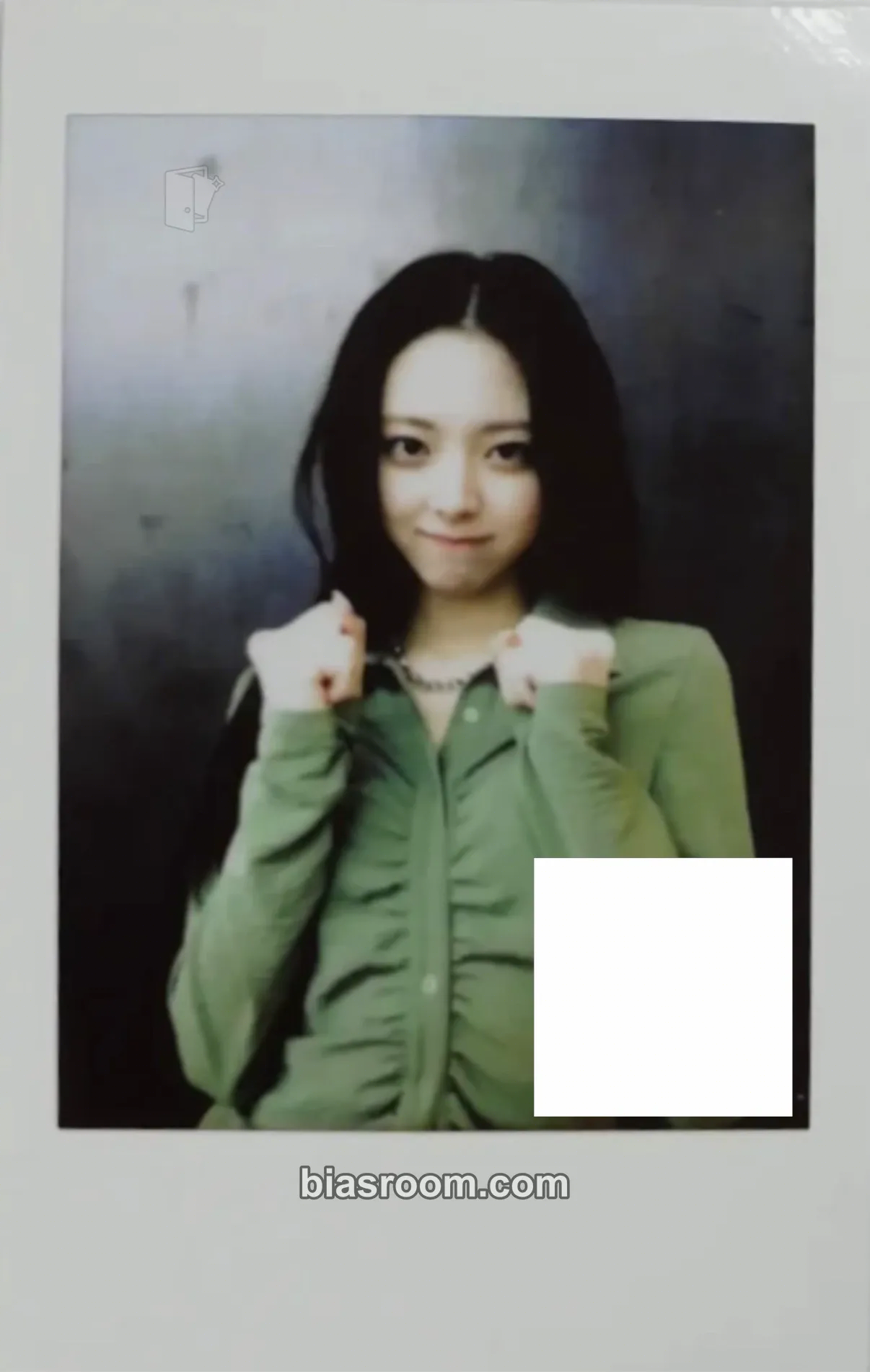 Yuna Crazy in Love Photocard - ITZY - ITZY K-pop photocard