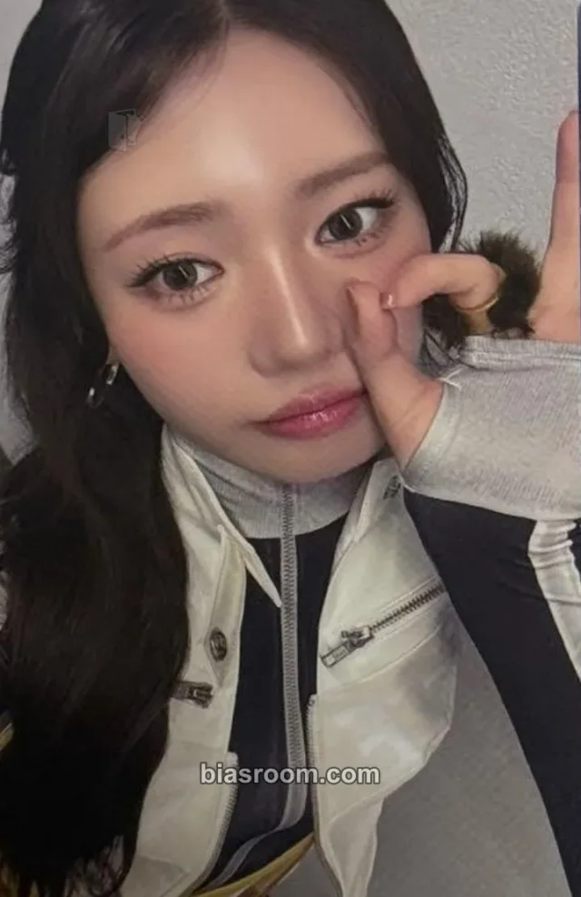 BABYMONSTER - Rora - CHOOM World Tour Event japan random photocard