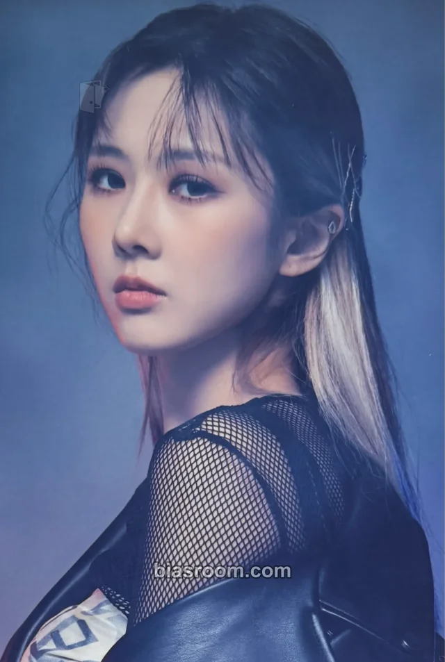 Dreamcatcher - Yoohyeon - Japan Debut 2nd Anniversary Official Goods Other photo set non-standard size