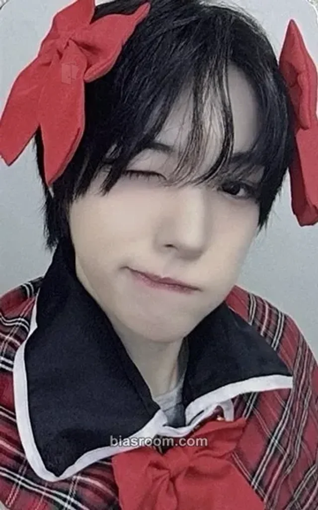 Keyvitup - Sena - KEYVITUP Album everline fansign round 5