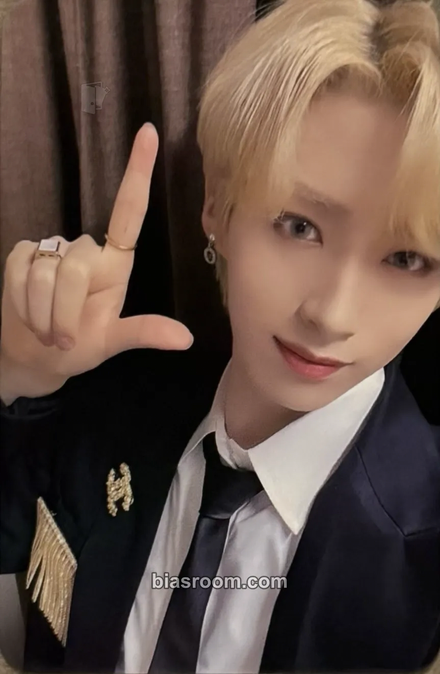 Xion TRICKSTER Photocard - ONEUS - ONEUS K-pop photocard