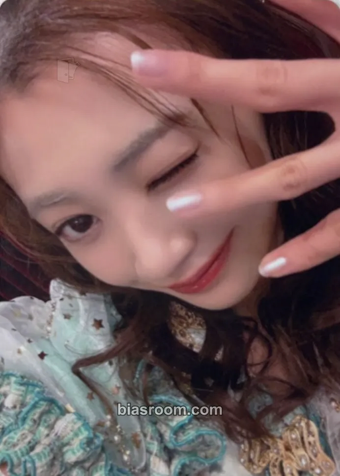 Kana Itakura Random Trading Cards Ver.10 Photocard - Cutie Street - Cutie Street K-pop photocard
