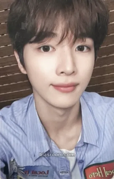 Sungchan Odyssey Photocard - RIIZE - RIIZE K-pop photocard