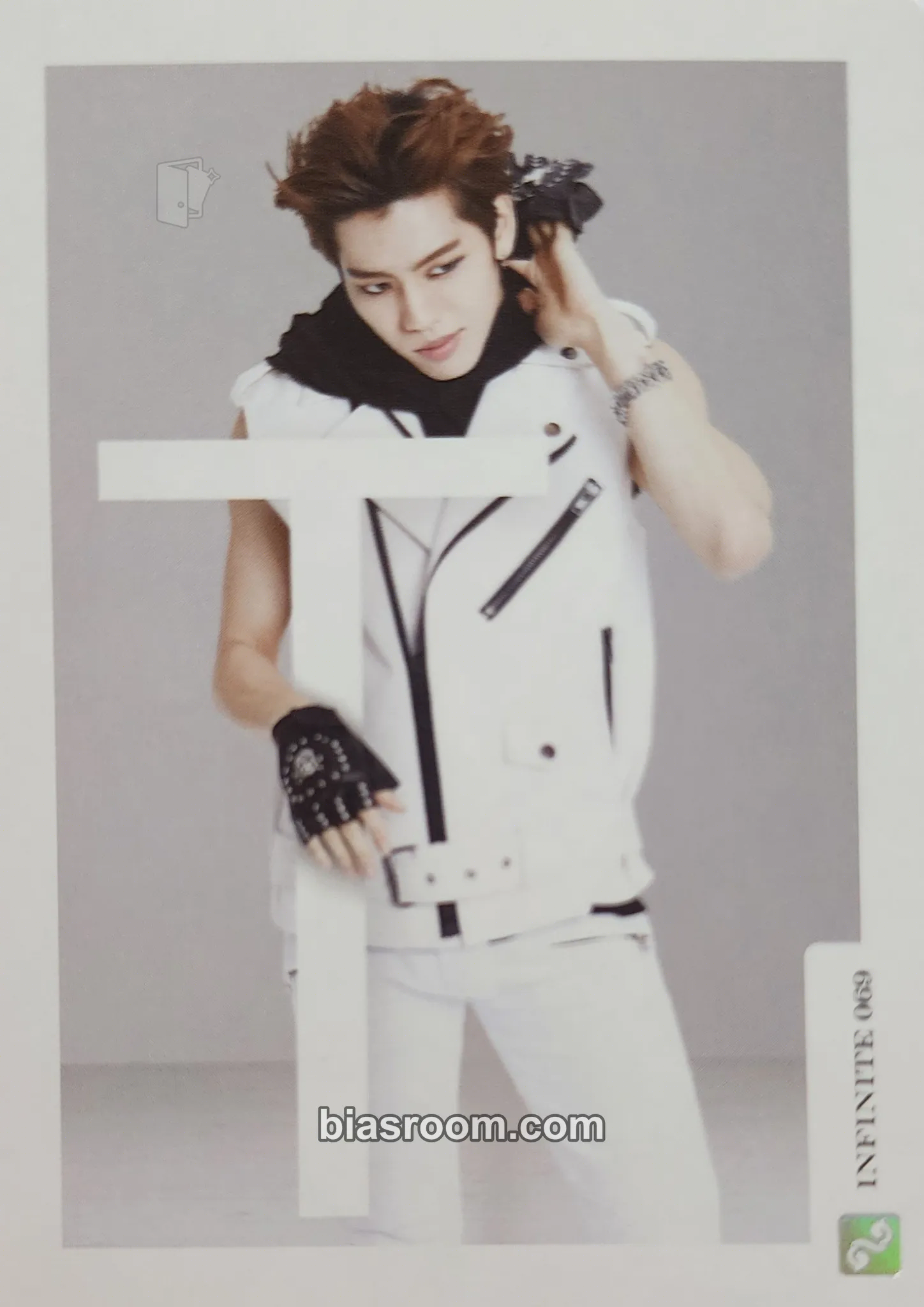 Dongwoo INFINITE <Space: The Arts> Official Collection Card Vol. 2 Photocard - INFINITE - INFINITE K-pop photocard