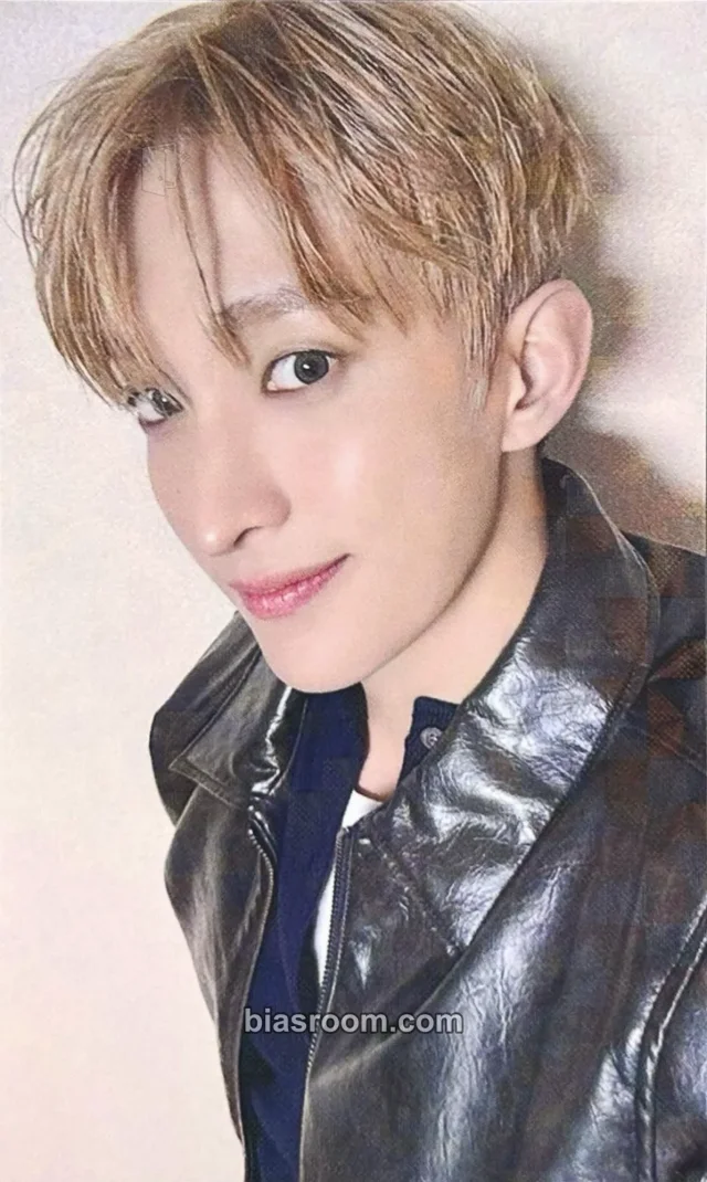 SEVENTEEN - DK - Serenade Album tsutaya holographic (hologram) lottery winner benefit