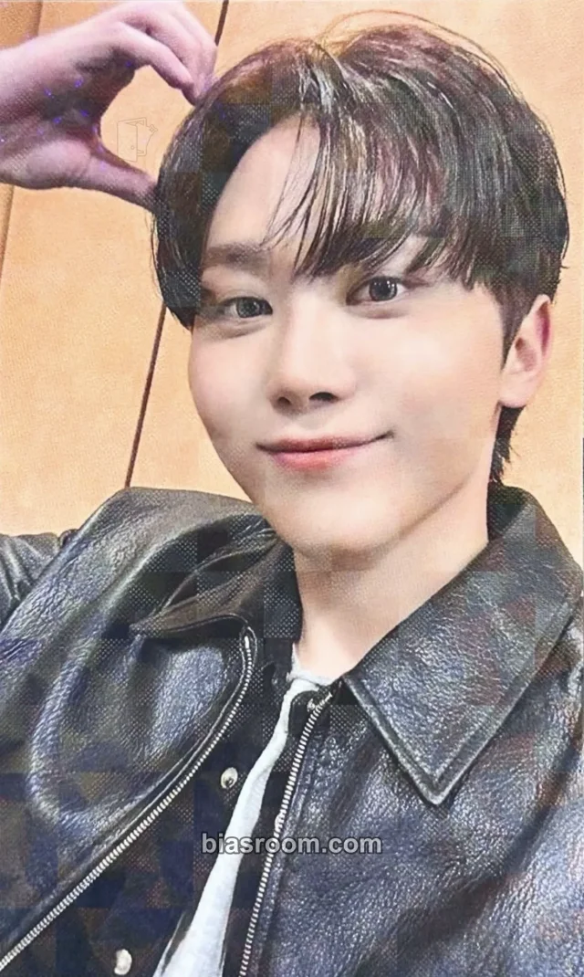 SEVENTEEN - Seungkwan - Serenade Album tsutaya lottery holographic (hologram) winner benefit