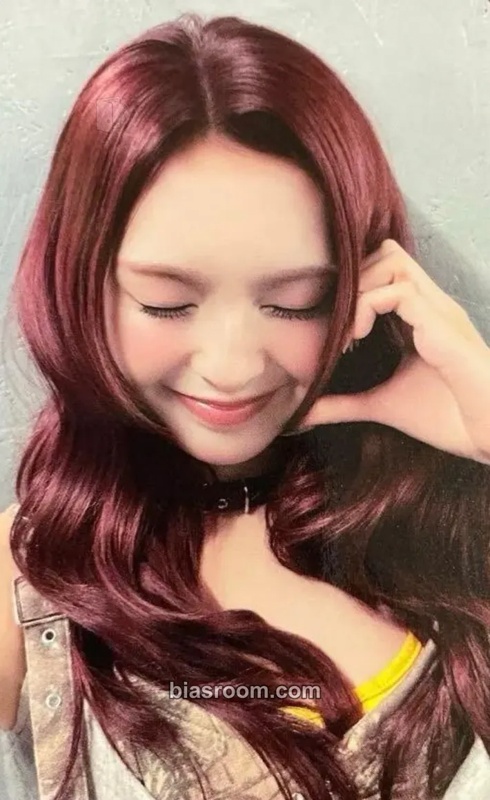 Chiquita CHOOM World Tour Photocard - BABYMONSTER - BABYMONSTER K-pop photocard