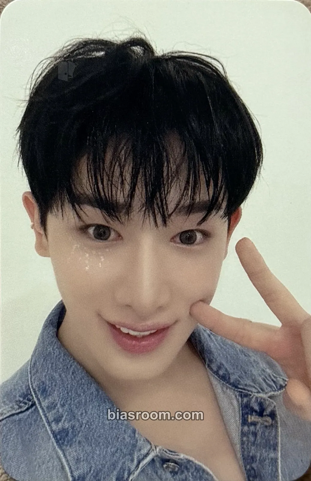 Wonho Bittersweet Photocard - Wonho K-pop photocard