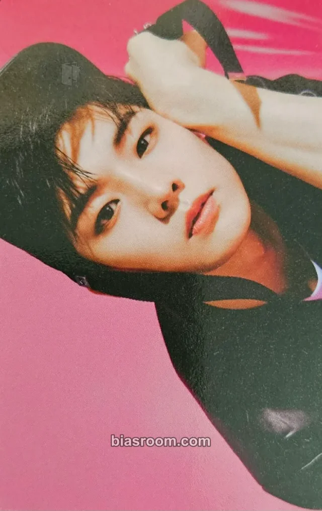 THE BOYZ - Q - Chase Album stealer version album photocard normal version