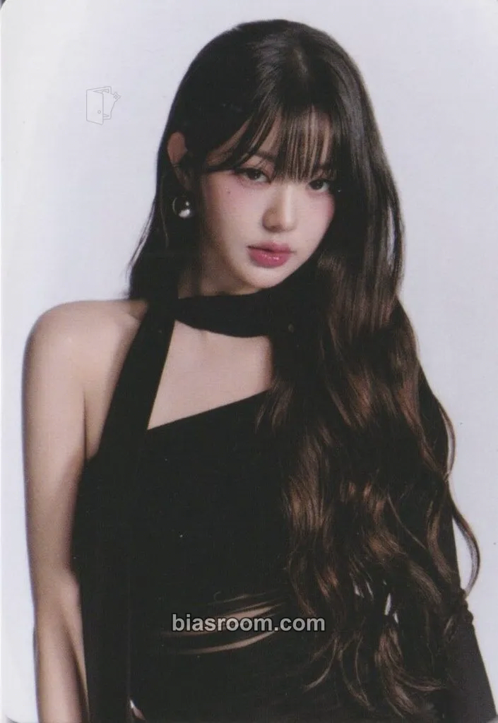 Wonyoung IVE The 2nd World Tour <SHOW WHAT I AM> Photocard - IVE - IVE K-pop photocard