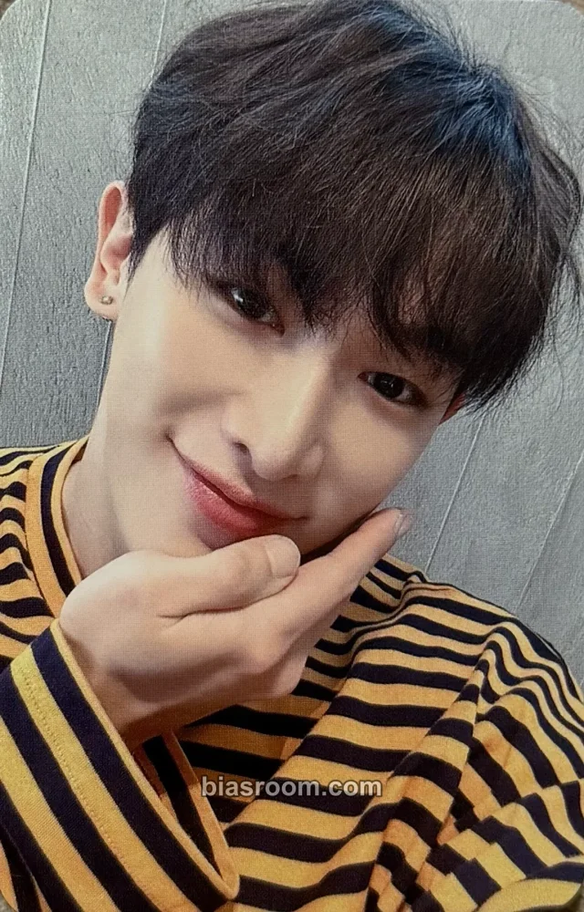 Wonho - Wonho - Bittersweet Album pob (pre-order benefit) round 1 wonderwall