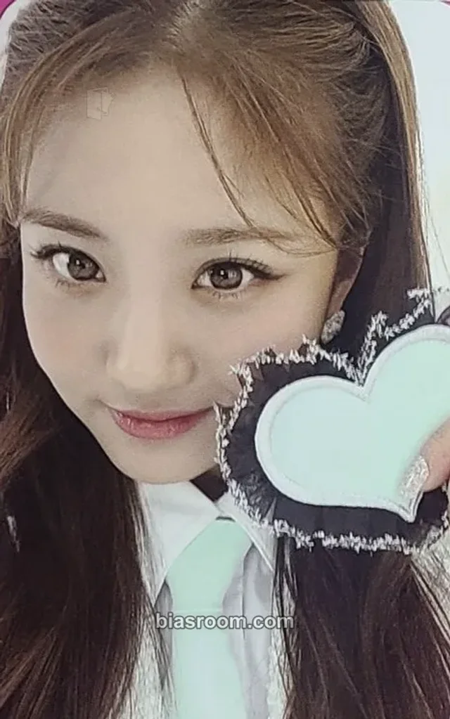 CSR - Yuna - Sequence: 17& Album beatroad video call (fancall) round 1