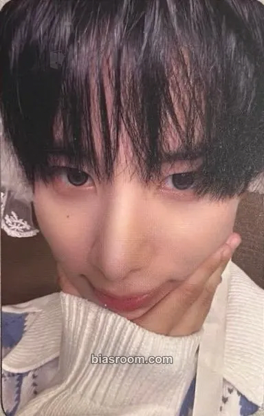 Kunho VCF Photocard - ALL(H)OURS - ALL(H)OURS K-pop photocard